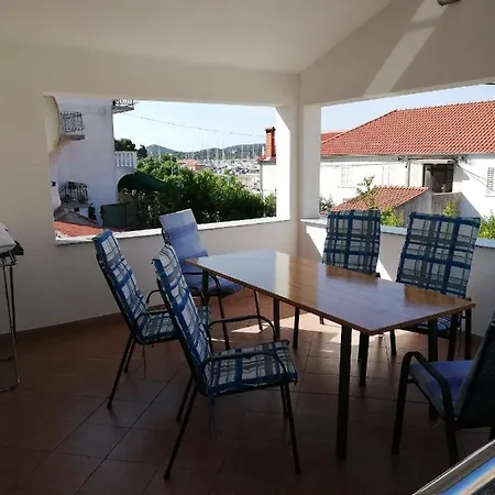 With A Parking Space Tribunj, Vodice - 16120 Apartment Tribunj (Sibenik-Knin)